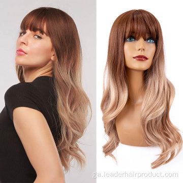 Wig Sintéiseach Wavy Long Ash le Bangs